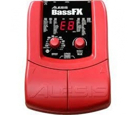 Alesis Bass FX Efekt Prosesor